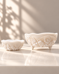 Milk Glass Mini | Black Sea